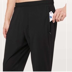 Lululemon Surge Jogger *29" ~ Black